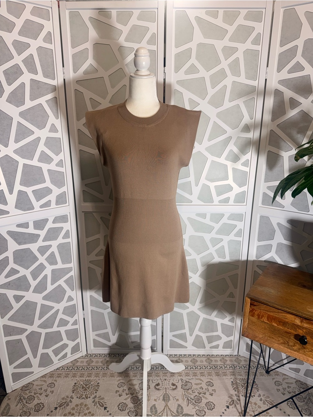 Forever 21 Taupe Knit Mini Dress 🤎